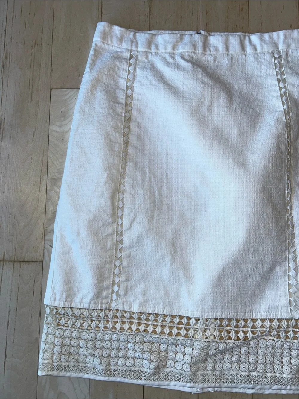 J. Crew Lace Insert Lace Hem Textured Cotton Pencil Skirt Ivory Size 2
